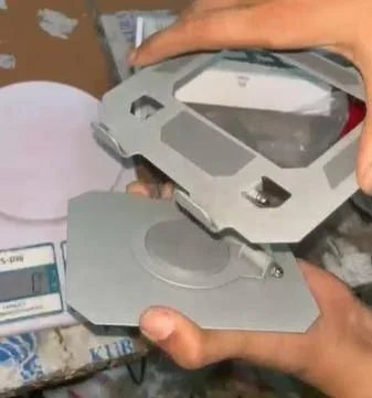 Rotating Base Tablet Stand - Shopping Point